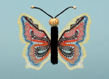 Preview: 032 Klöppelbrief Schmetterling "Kleiner Fuchs" für Chenille Körper