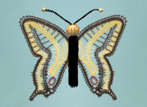 033 Klöppelbrief Schmetterling "Schwalbenschwanz" für Chenille Körper