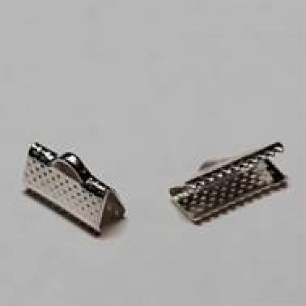 M014 2 Krampen 13x6mm
